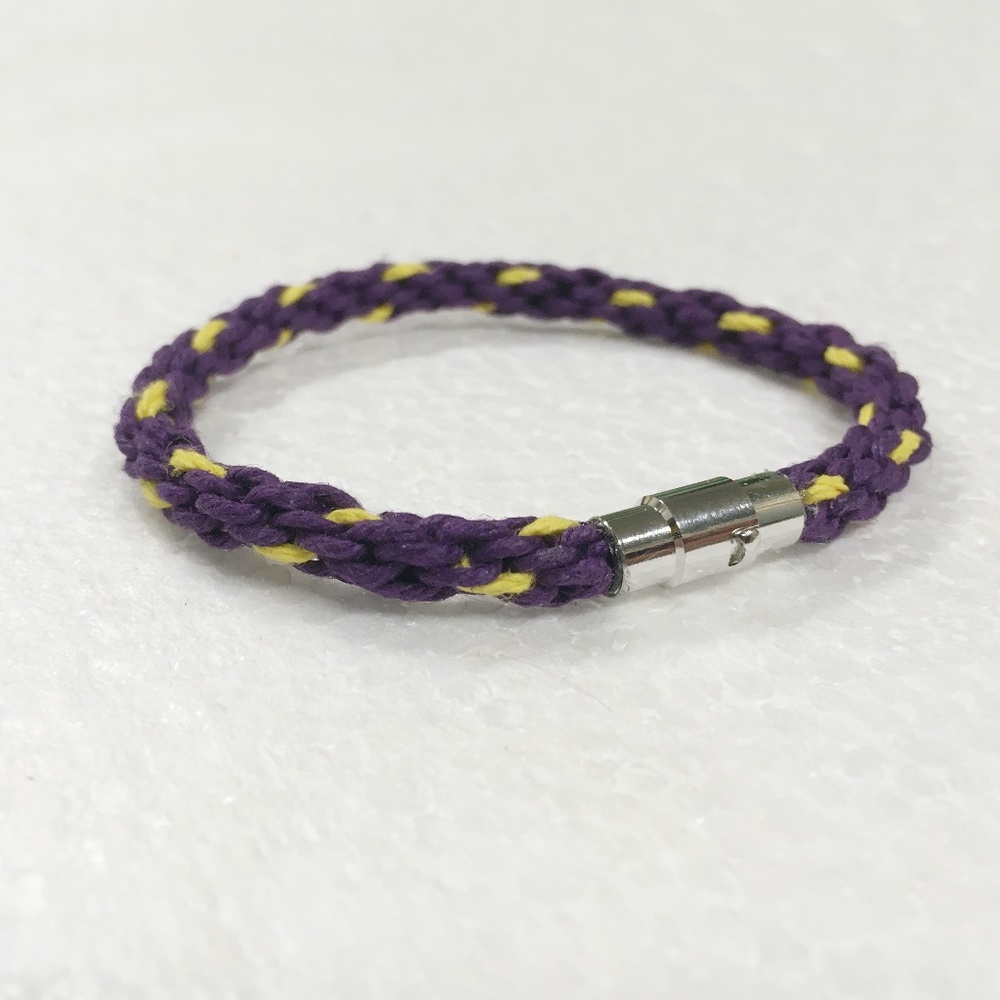 Kumihimo 100% Hemp Cord Round (5 mm) Braided Bracelet - Unisex - Hand-crafted